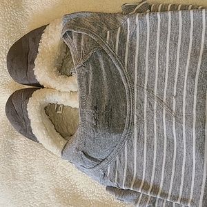 Kooba slippers, shorty night gown